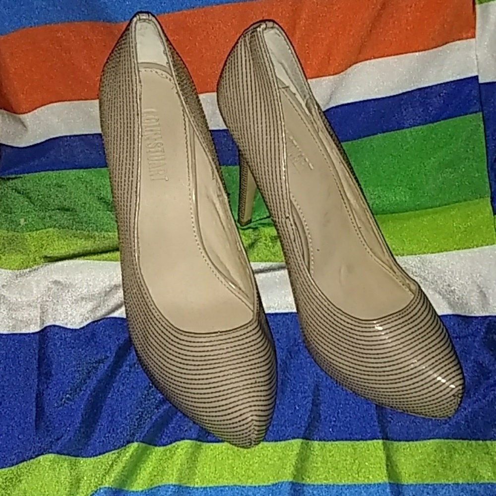 💋💋Women's size 11 Colin Stuart heel💋💋